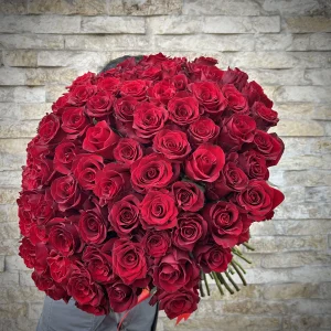 Buchet 101 Trandafiri Rosii