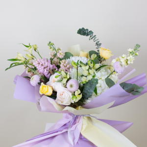 Buchet cu flori de primavara timpurie