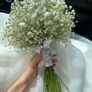 Buchet de mireasa cu floarea miresei